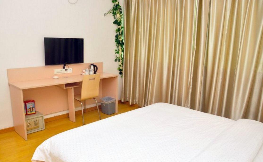 Yimi Inn Shiqiao Metro Sation Pedestrian Street Branch Гуанджоу Екстериор снимка