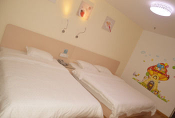 Yimi Inn Shiqiao Metro Sation Pedestrian Street Branch Гуанджоу Екстериор снимка